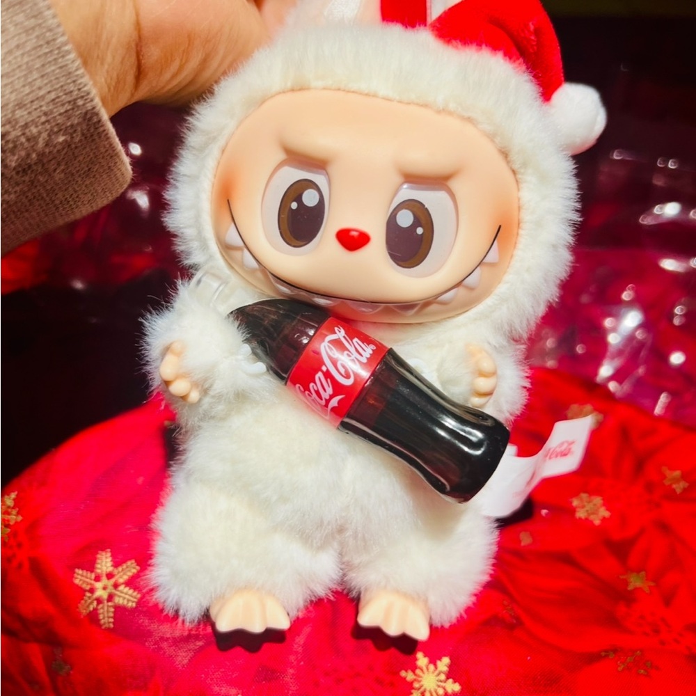 Monster cute Coca-Cola keychainWhite and Red soft, PLUS Small Gift